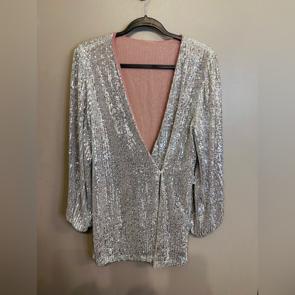 Beautiful silver sequin pink blush wrap dress or cardigan. Lined. Size S